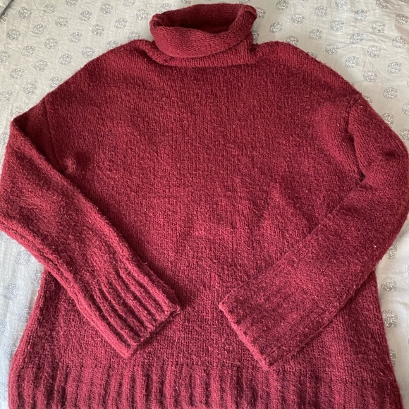 Slouch Neck Burgundy Sweater - Picture 2 of 3